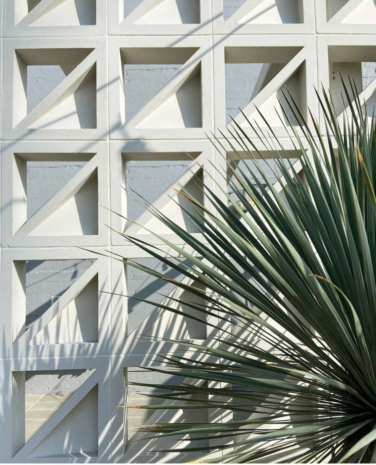 BREEZE BLOCKS LARGE