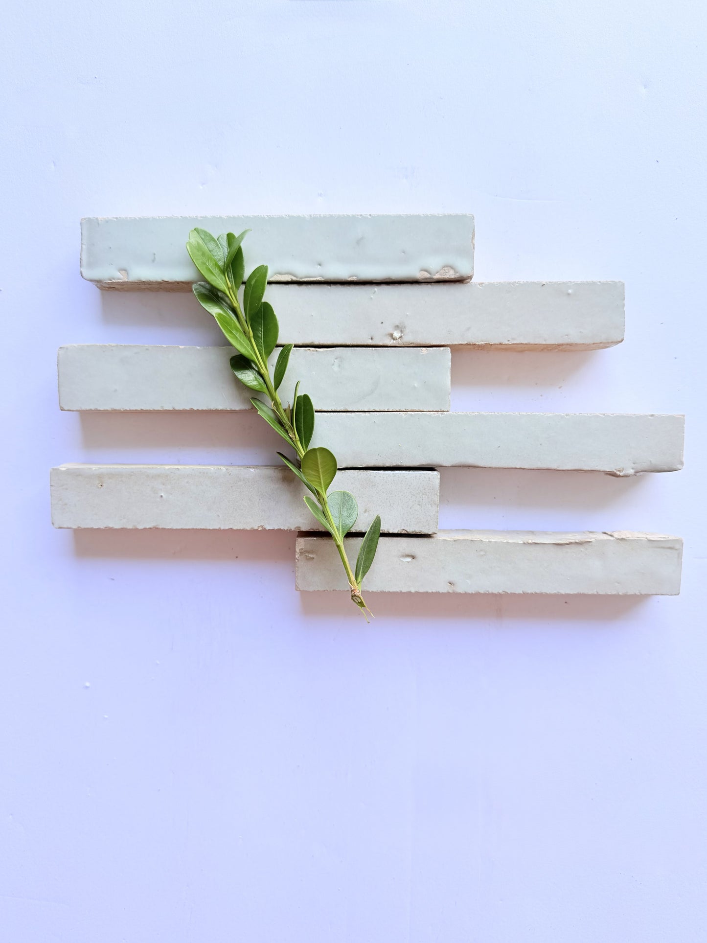Slim Glazed Mint Frost (5½"x⅞")