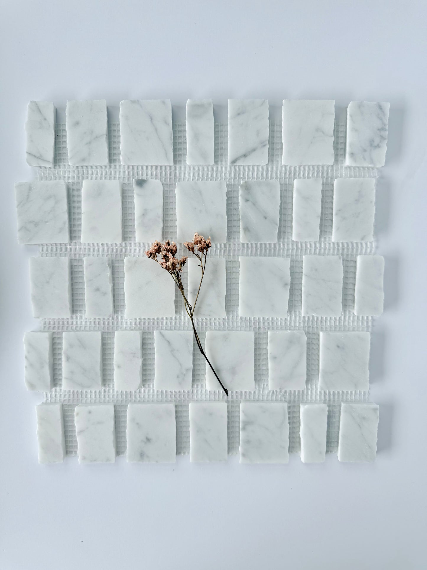 Scarpa I Carrara Mosaic Marble Mesh