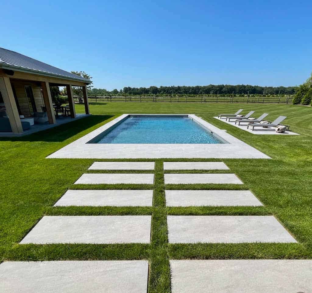 Light Grey - Porcelain Pavers