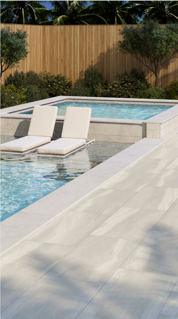 OUTDOOR/POOL