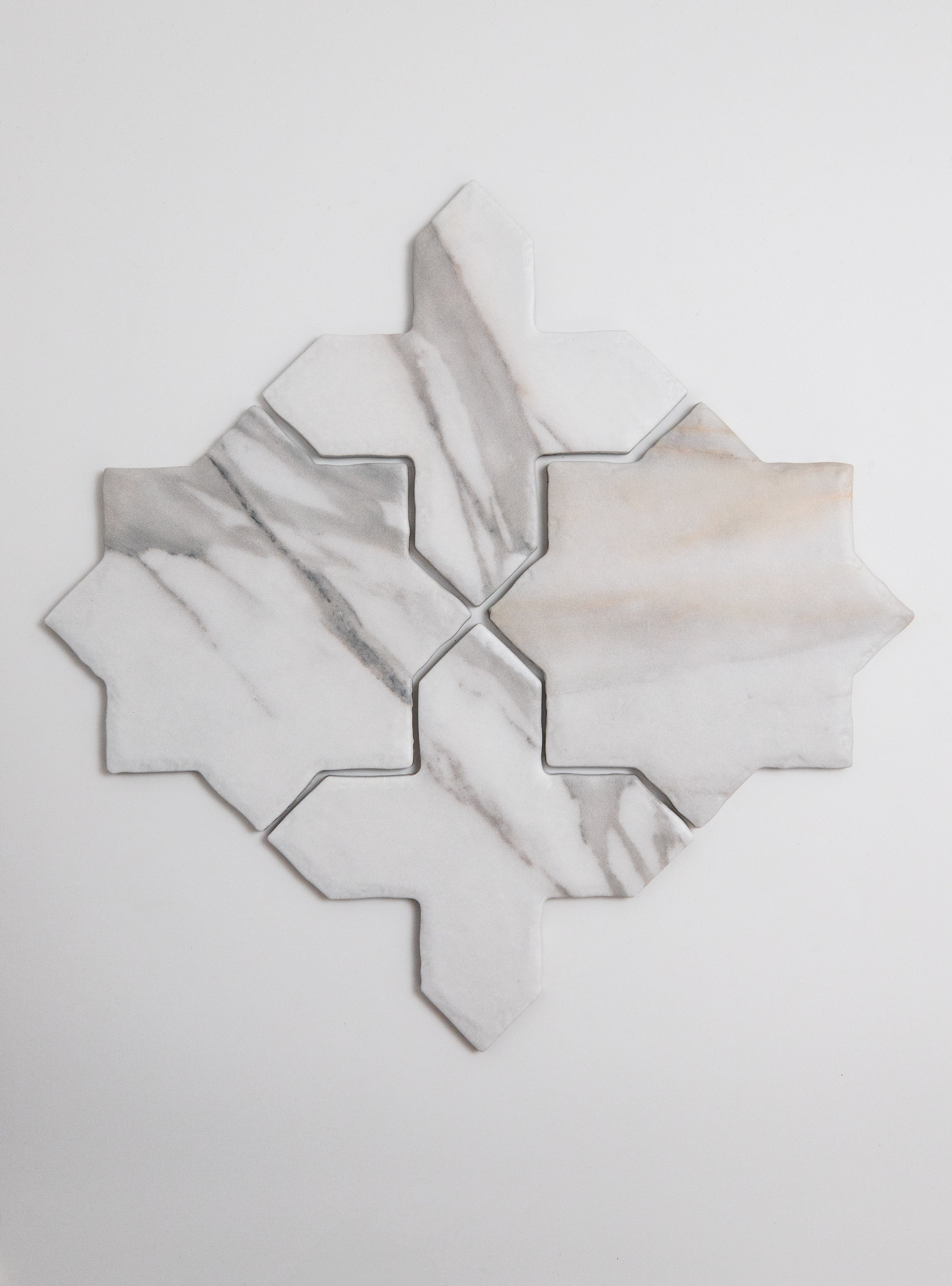 Tosca Calacatta Gold Cross-Star tile