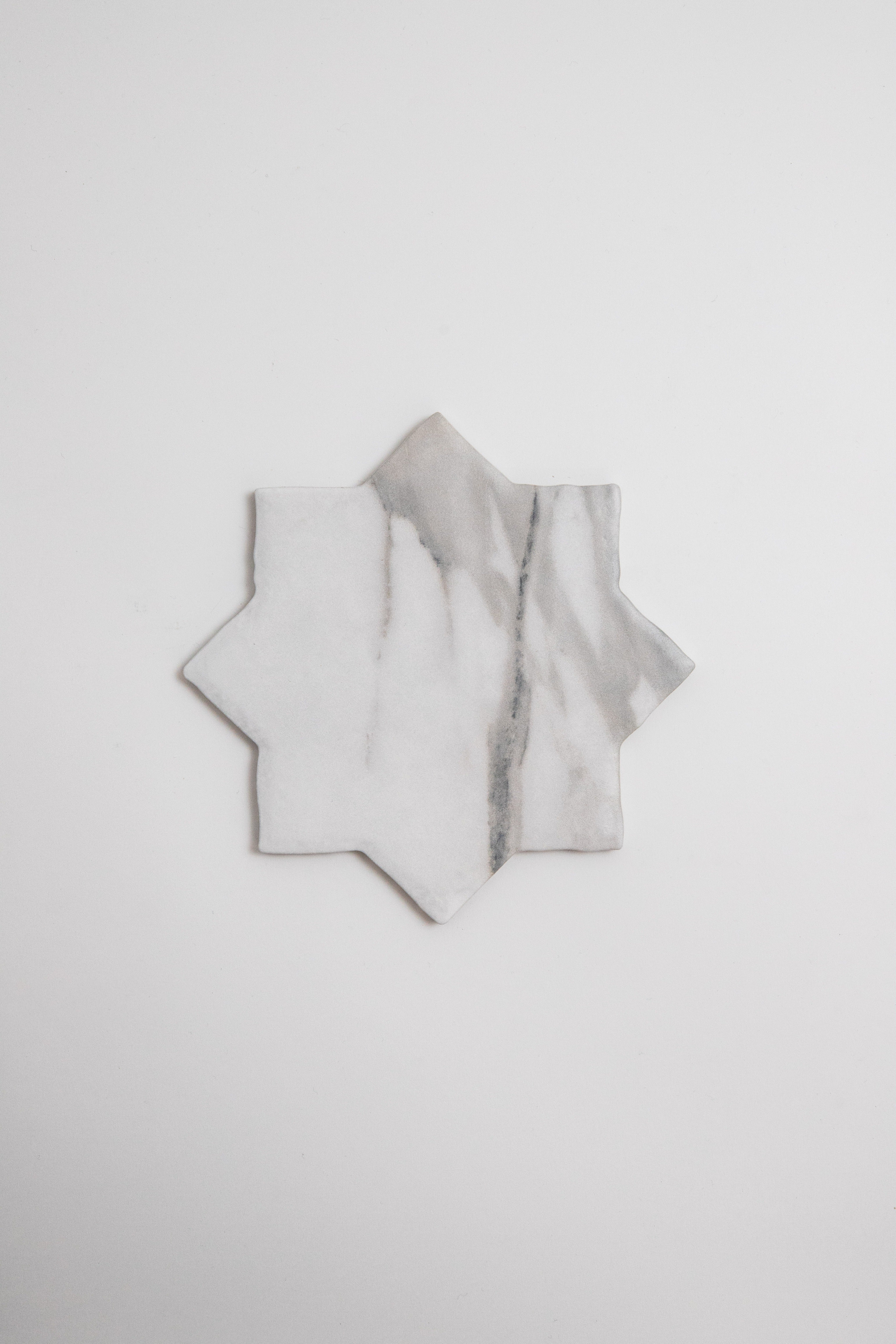 Tosca Calacatta Gold Cross-Star tile