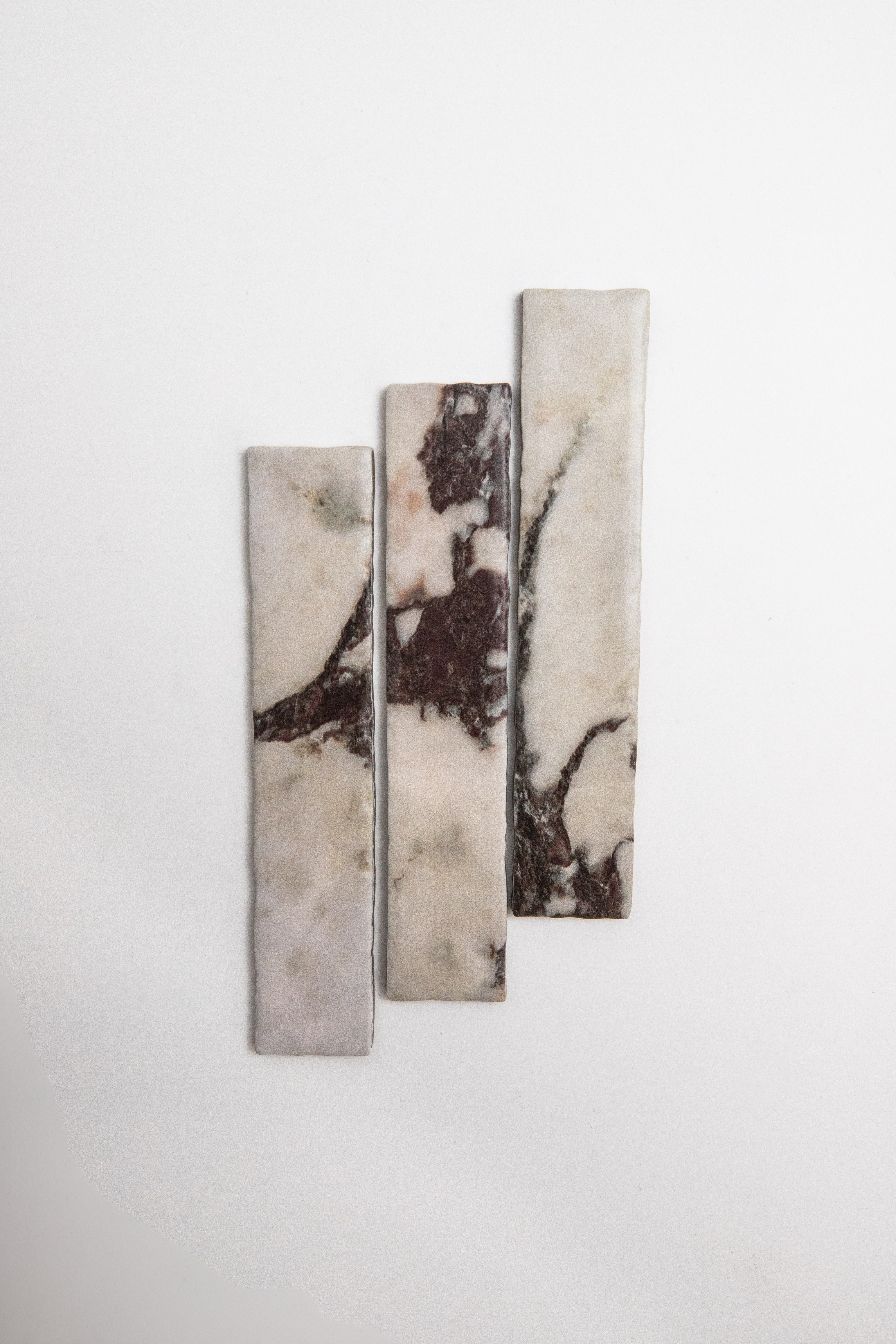 Tosca Viola 2x10 tile