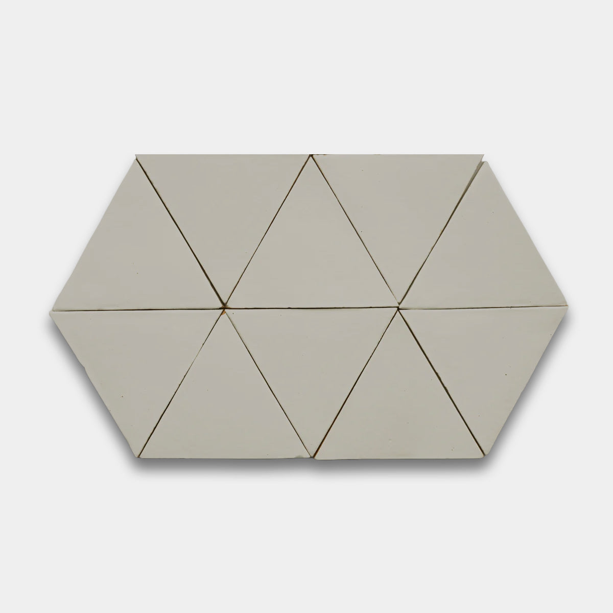 2201-Solid Triangle