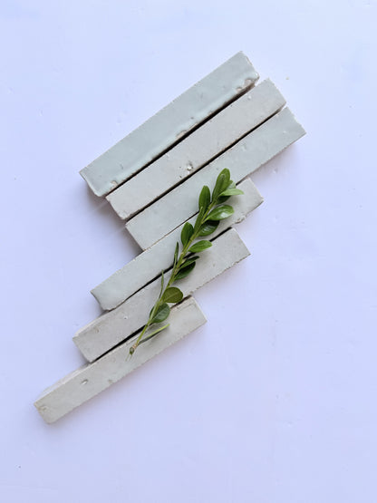 Slim Glazed Mint Frost (5½"x⅞")