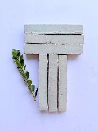 Slim Glazed Mint Frost (5½"x⅞")