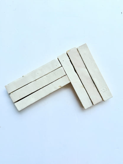 Slim Glazed Pearl Grey (5½"x⅞"), Sample