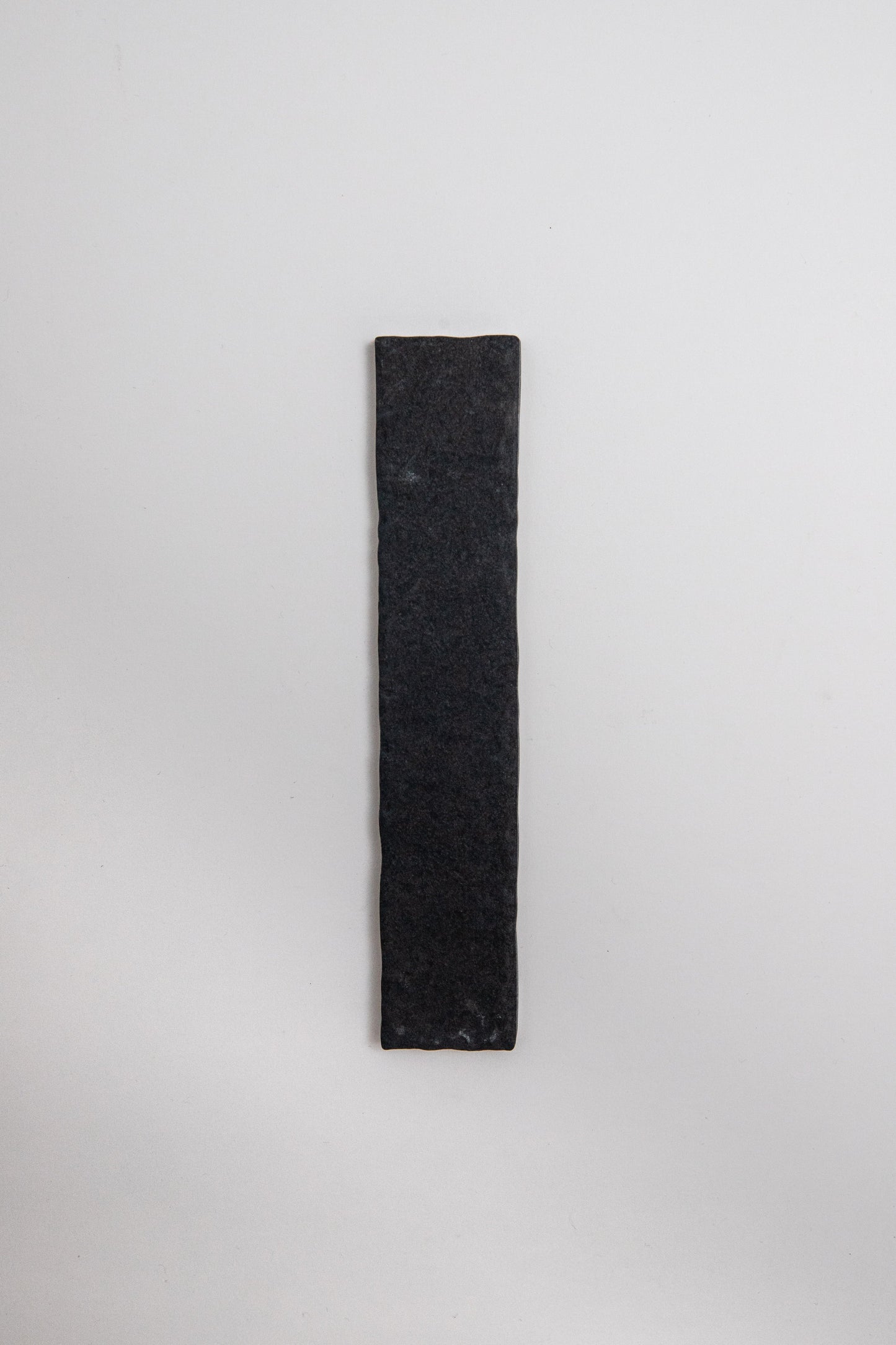 Black R11, Sample