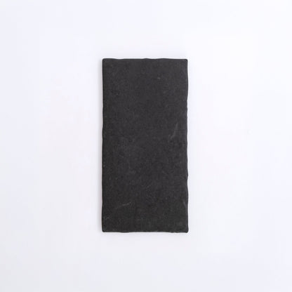 Black R11, Sample