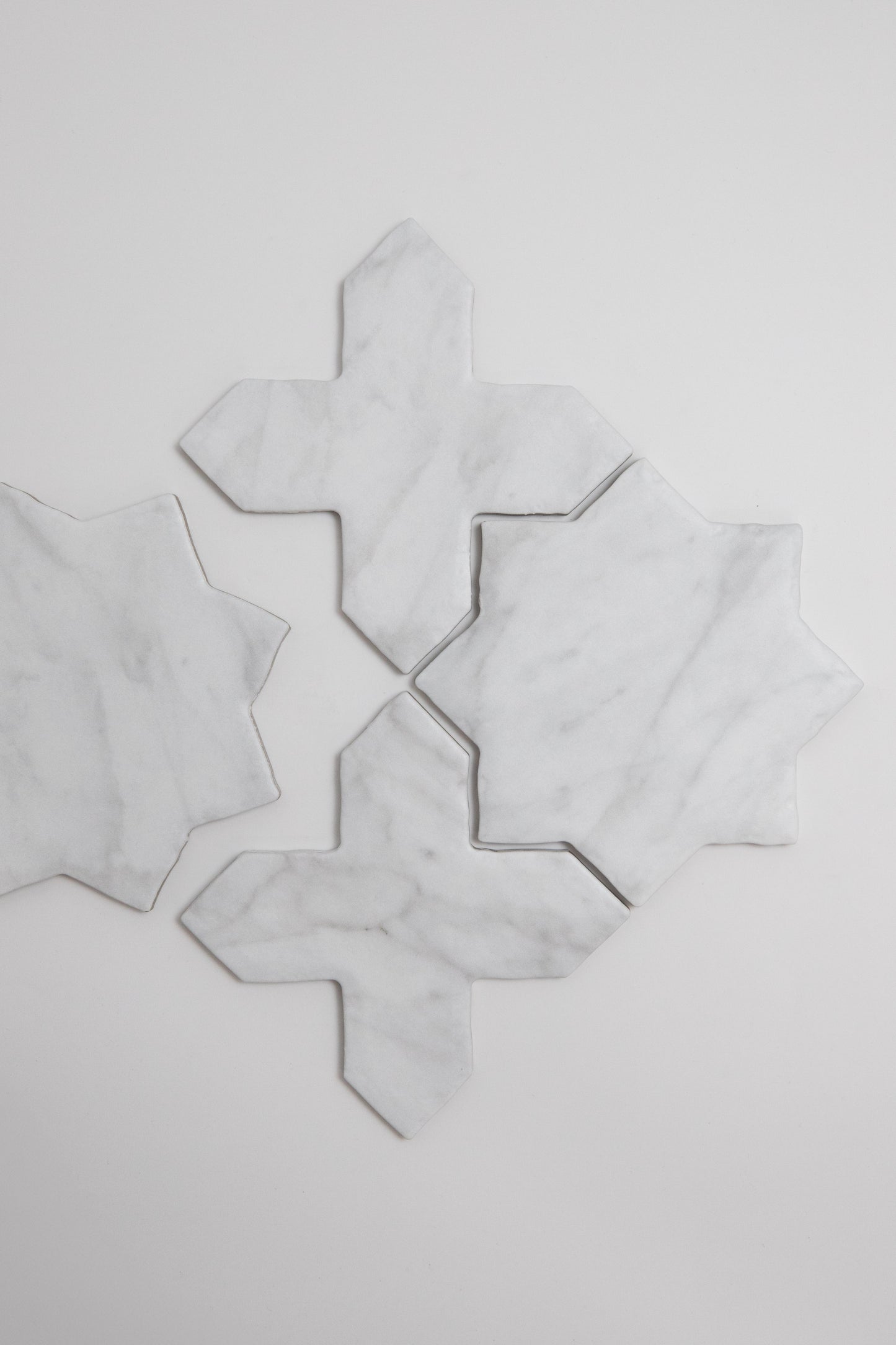 White Carrara Cross-Star, Sample
