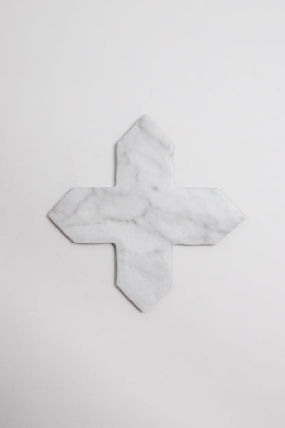 White Carrara Cross-Star, Sample