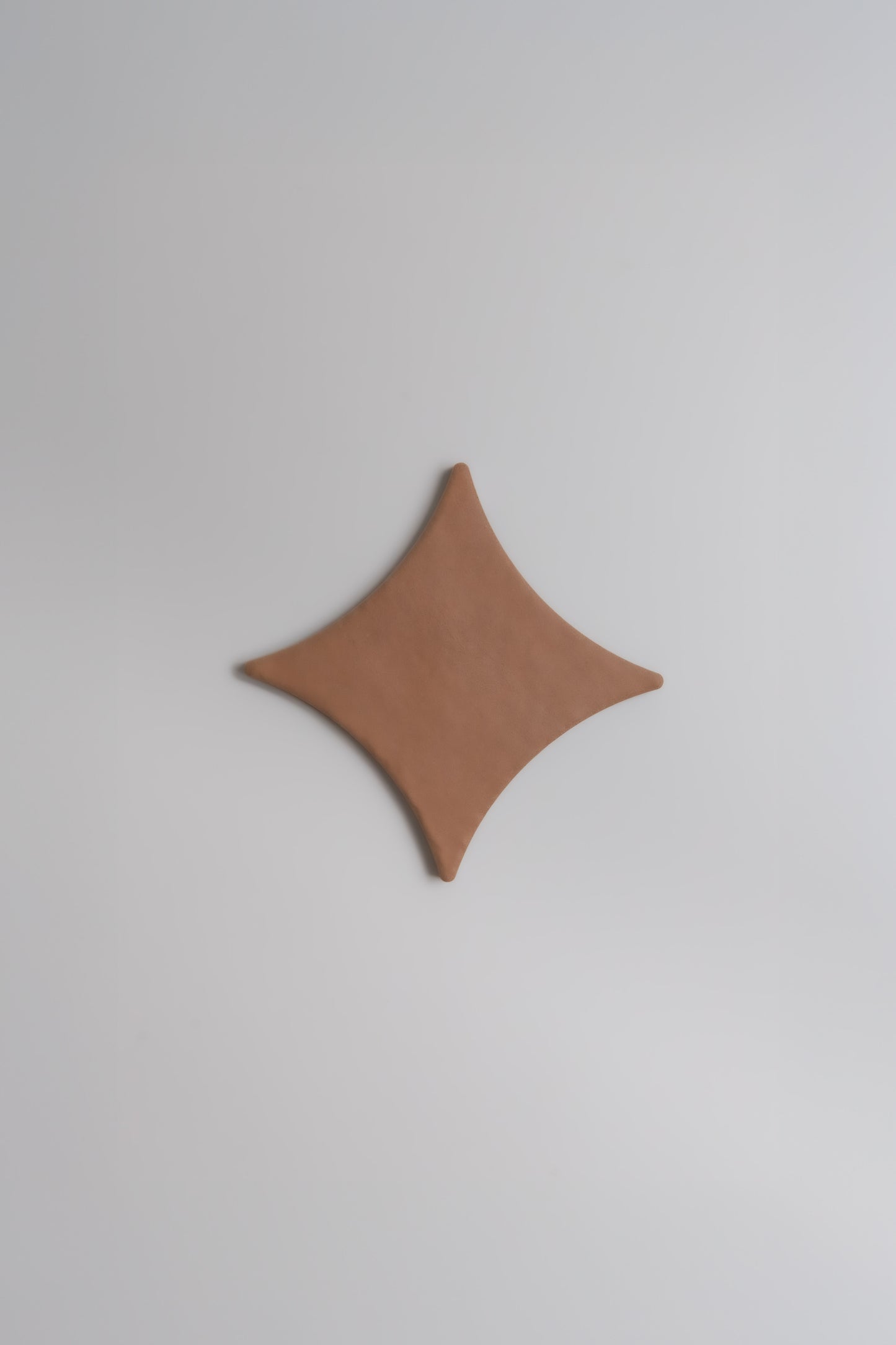 Arcilla Circle-Diamond, Sample