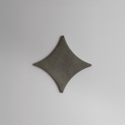 Cardon Circle-Diamond, Sample