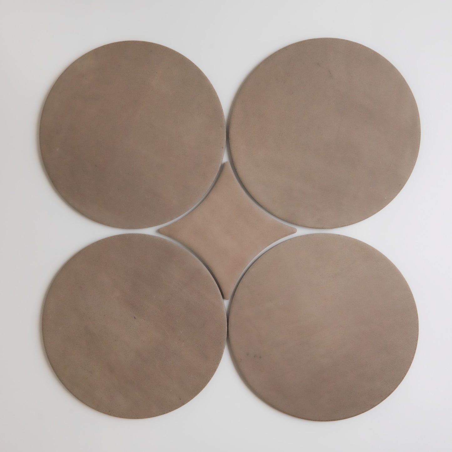 Pampas Circle-Diamond