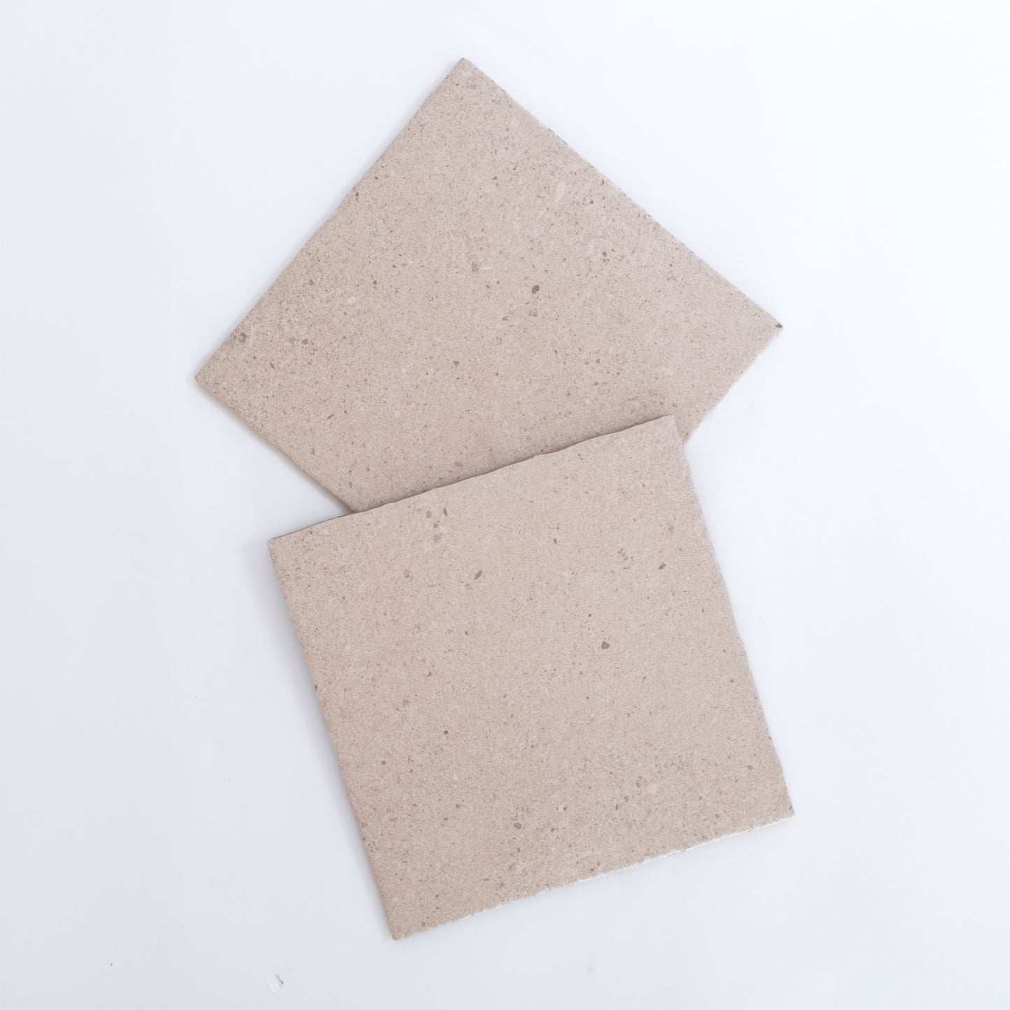 Taupe R11, Sample