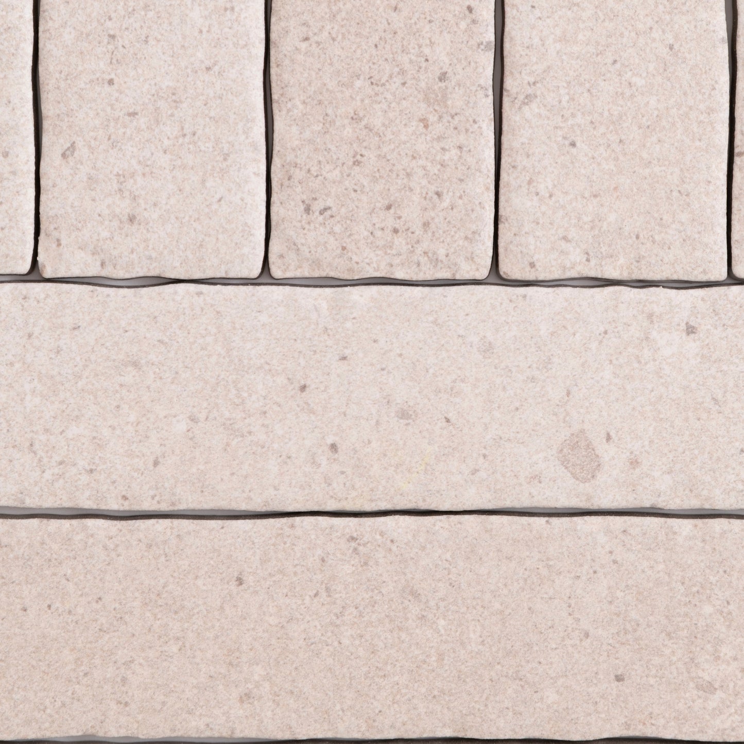 Taupe R11, Sample