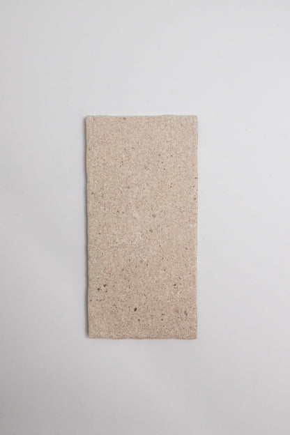 Taupe R11, Sample