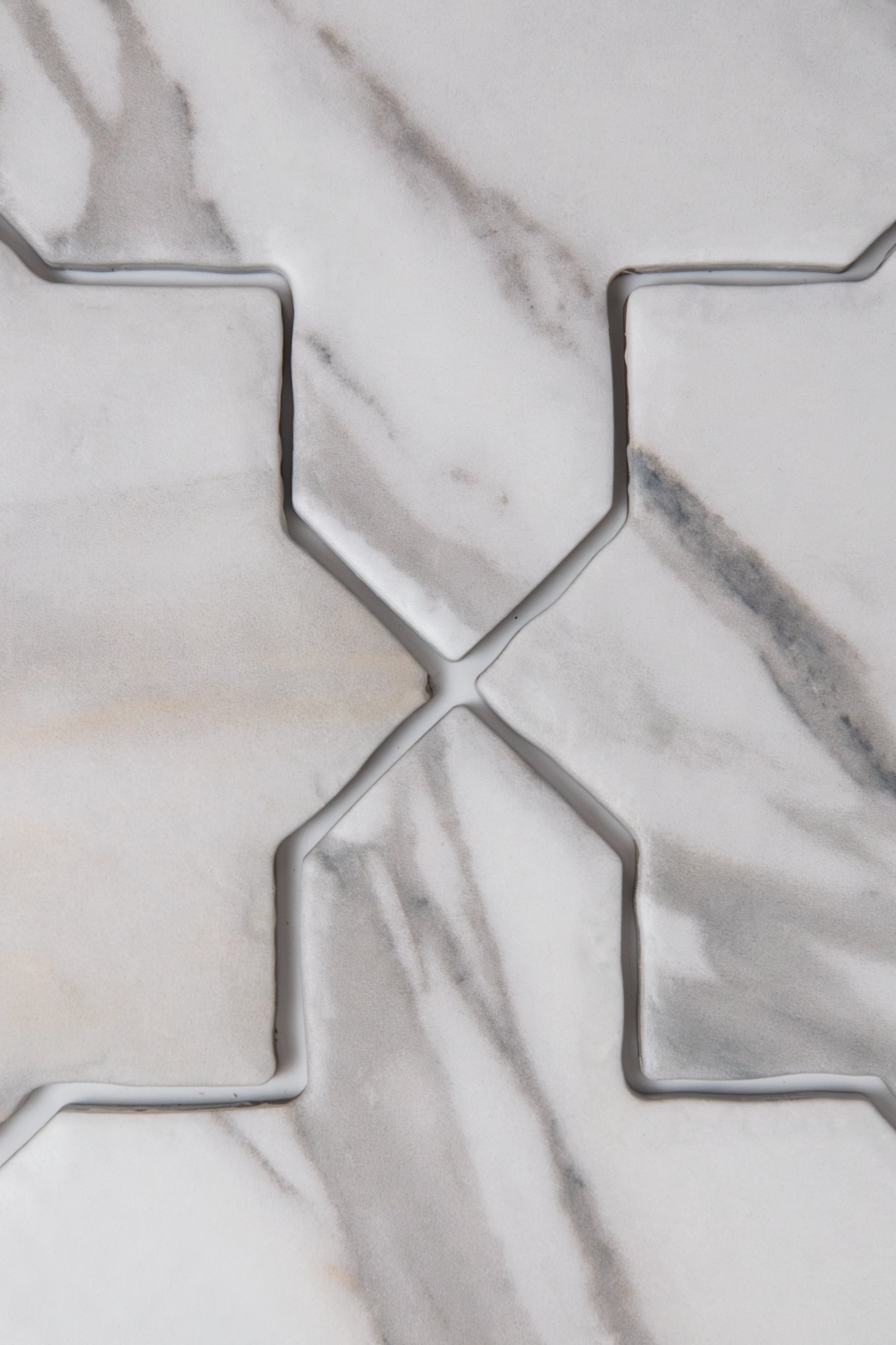 Tosca Calacatta Gold Cross-Star tile