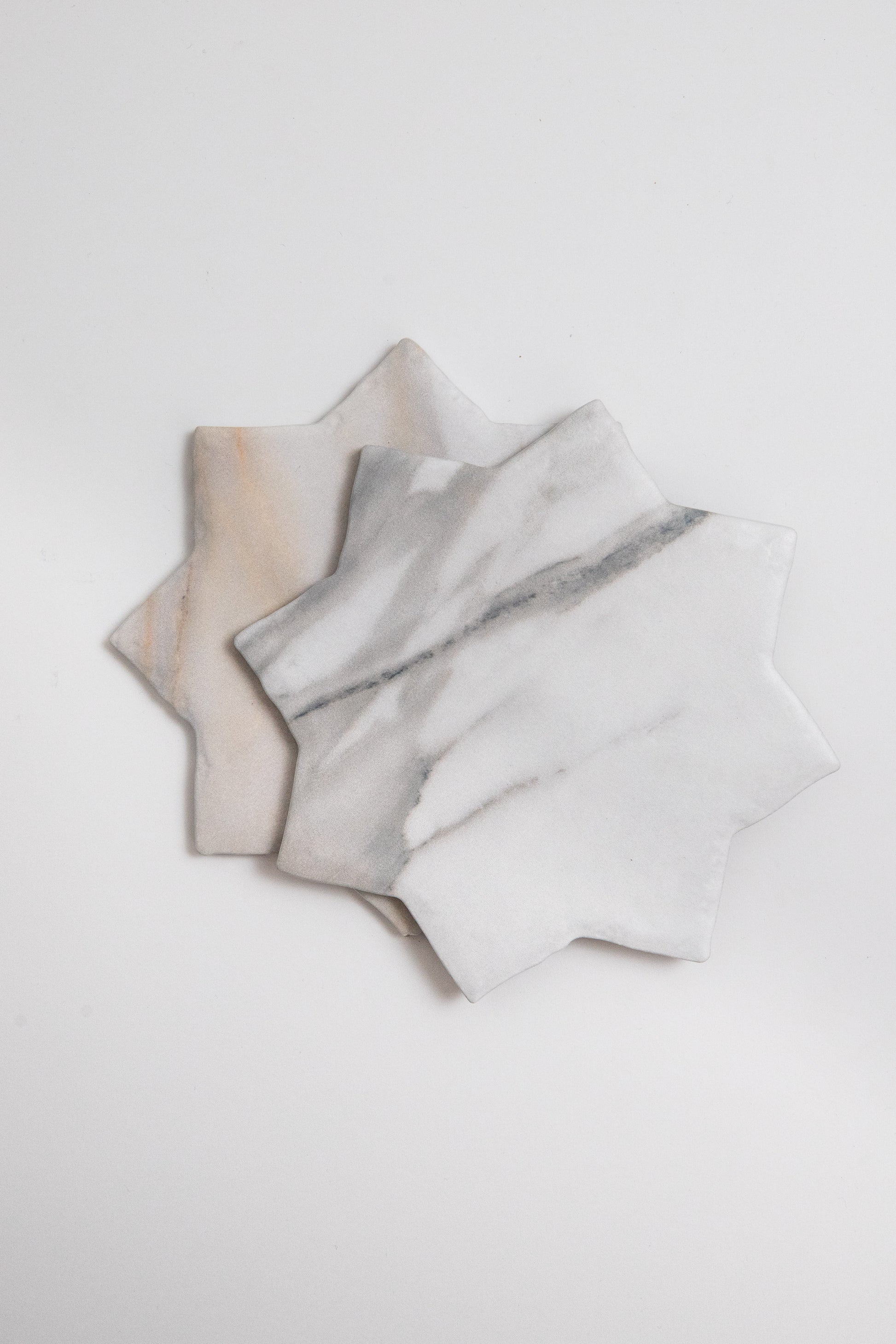 Tosca Calacatta Gold Cross-Star tile