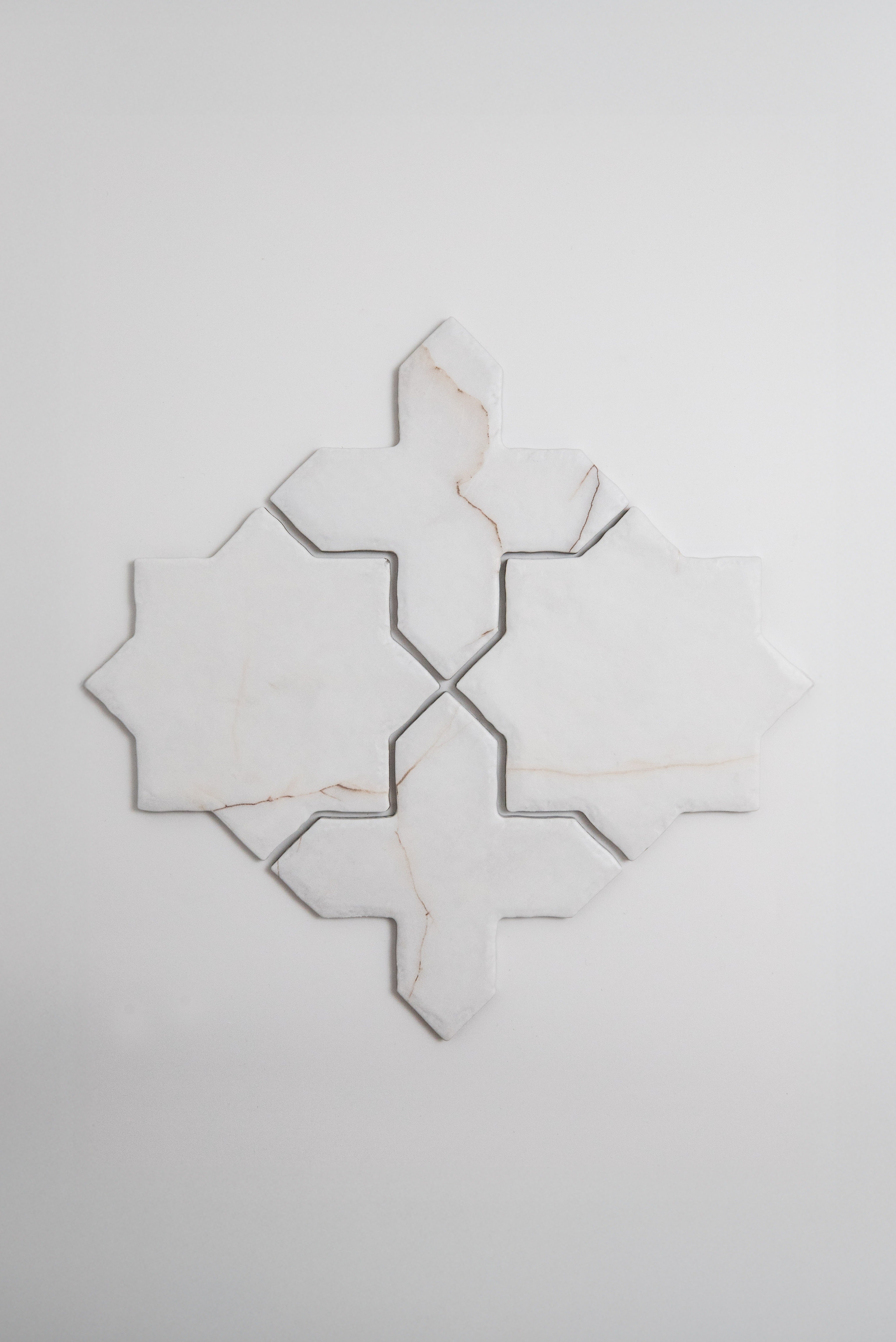 Tosca Calacatta Soft Cross-Star tile
