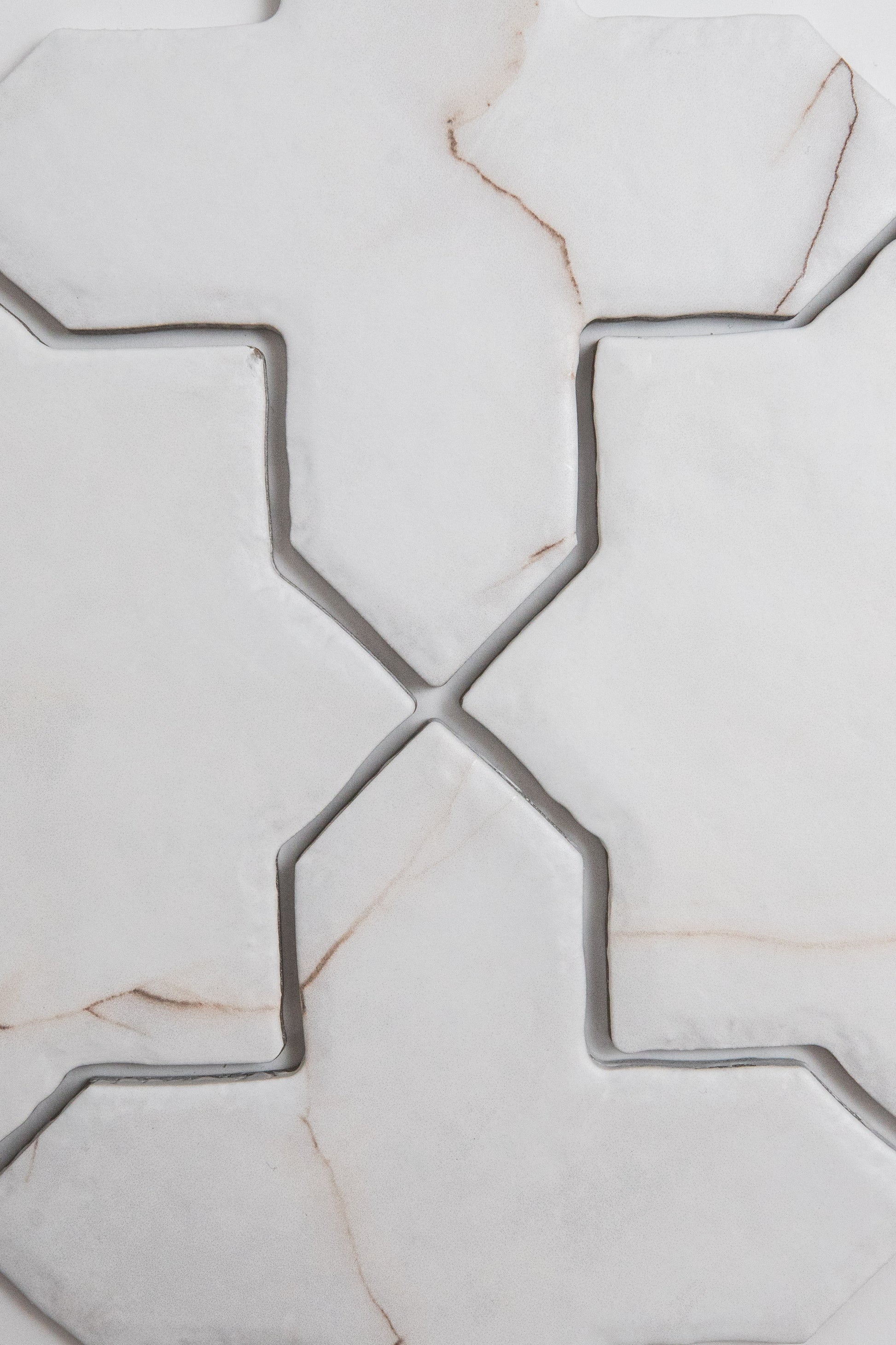 Tosca Calacatta Soft Cross-Star tile