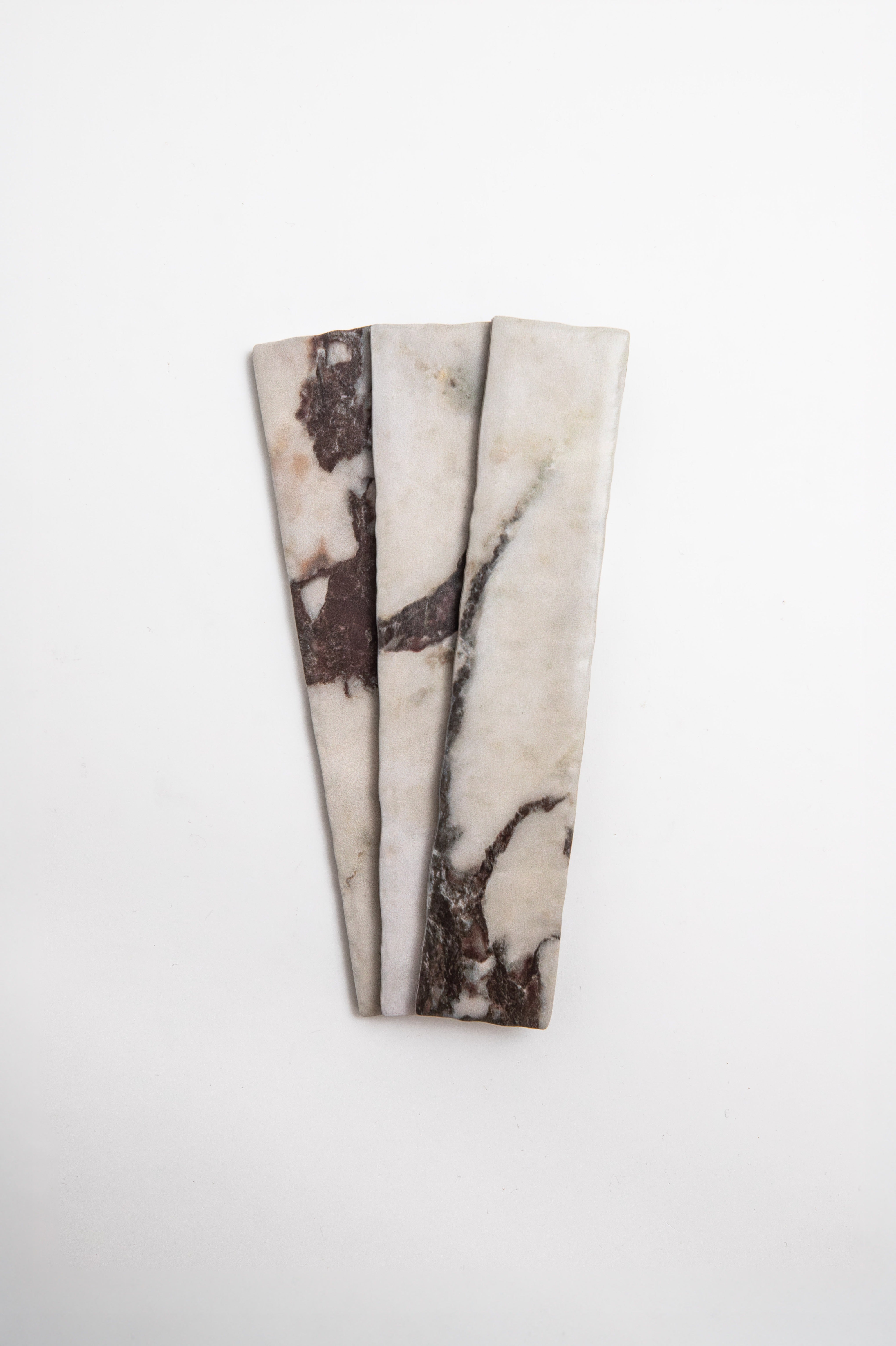 Tosca Viola 2x10 tile